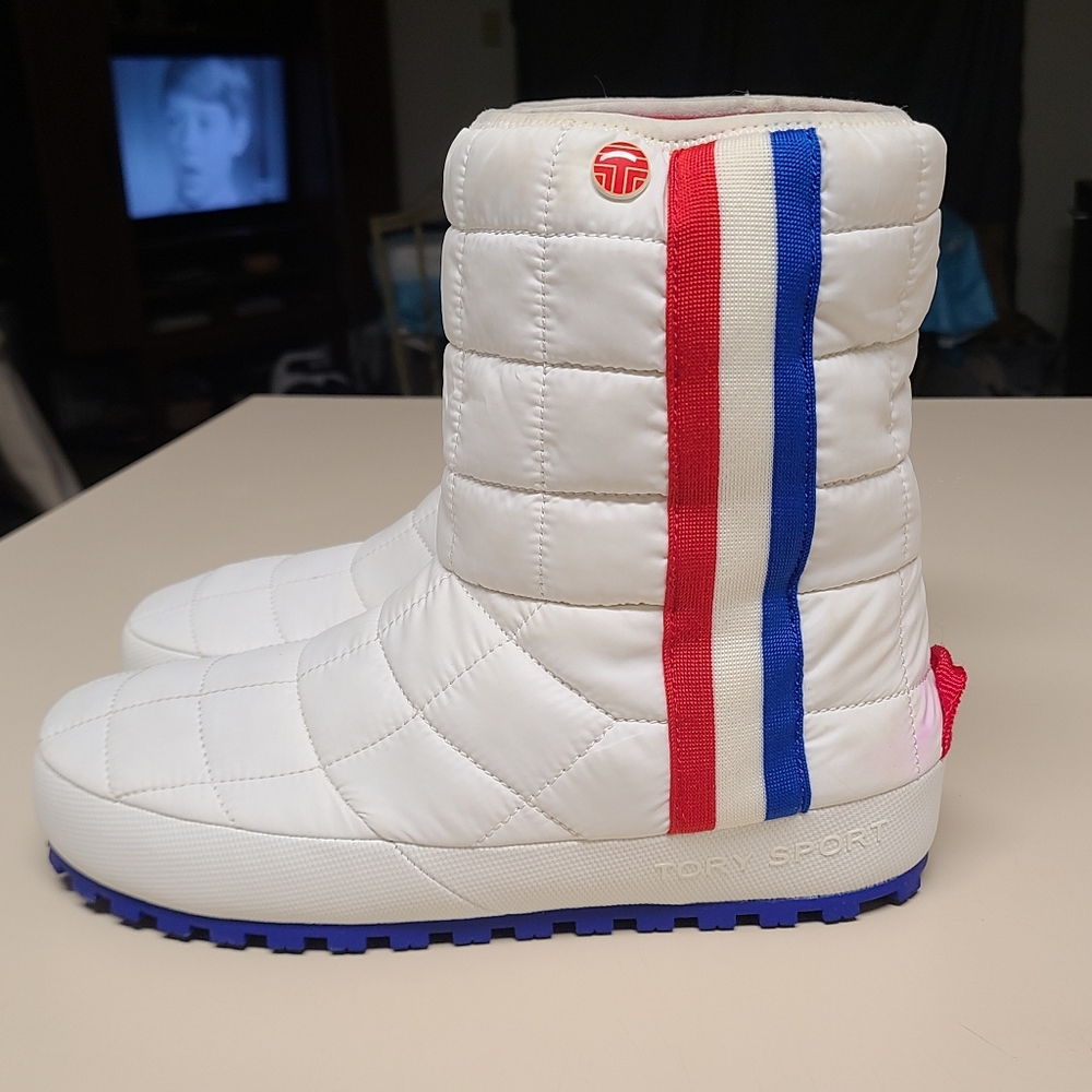 Tory Burch Sport Quilted Nylon Puffer winter boots size 9